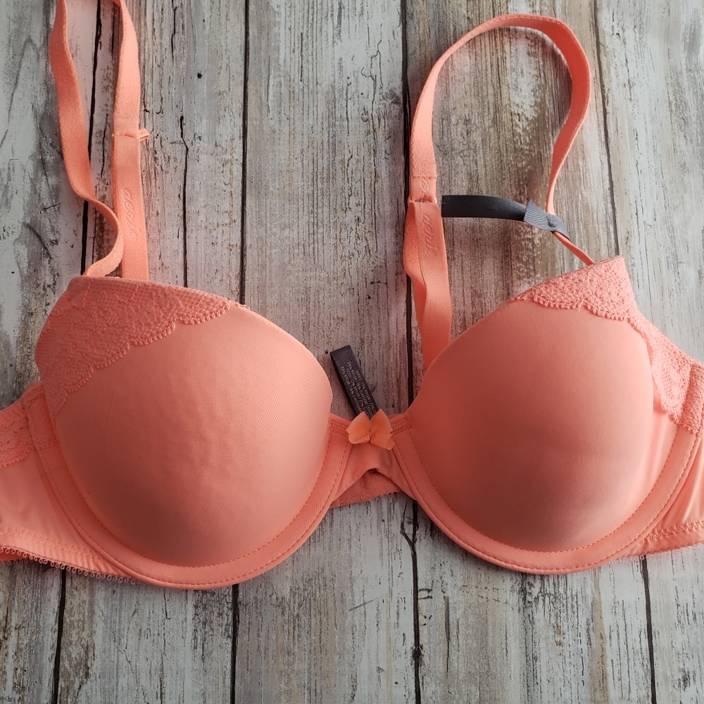 32b Blakely Aerie bra